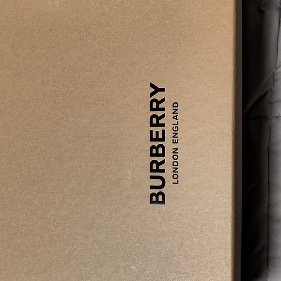 Burberry Low Top Sneakers in Bridle Brown